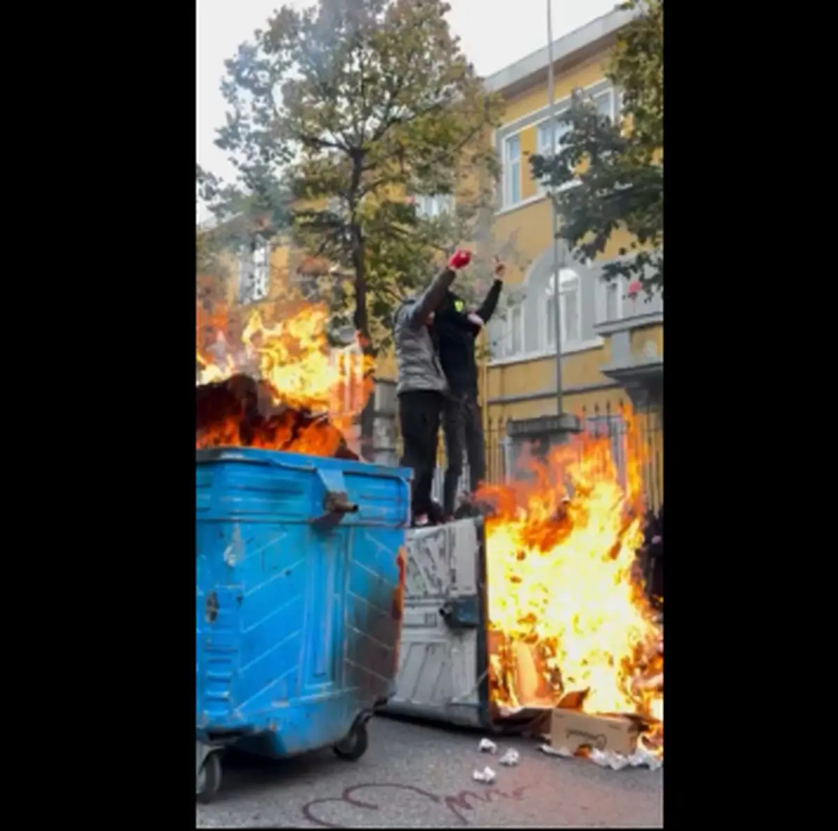 خیزش دوباره دانشجویان در پایتخت آلبانی؛ فریاد استعفای «ادی راما» در خیابان‌های تیرانا/ ویدئو