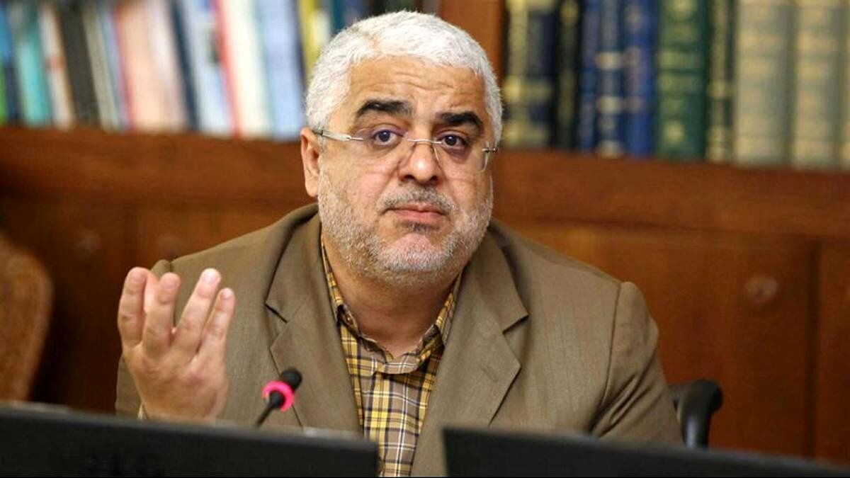  فاجعه است که برخی منتخبان مجلس آینده زیر ۱۰ هزار رأی آورده‌اند/ خاتمی به زبان دیگری گفت باید به مردم توجه شود