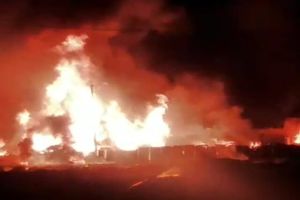 انفجار و آتش‌سوزی در کارگاه شارژ کپسول گاز در شیراز با ۹ مصدوم/ مهار آتش‌سوزی در کارگاه شارژ و فروش گاز مایع