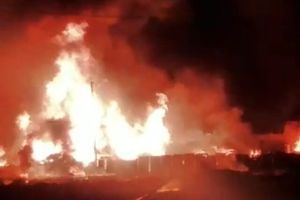 انفجار و آتش‌سوزی در کارگاه شارژ کپسول گاز در شیراز با ۹ مصدوم/ مهار آتش‌سوزی در کارگاه شارژ و فروش گاز مایع