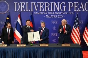 رهبران تایلند و کامبوج با حضور ترامپ توافق آتشبس جامع امضا کردند