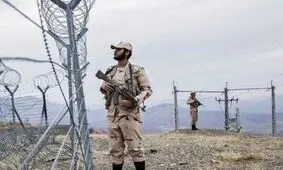 انتقاد عبدی از «سربازی اجباری»؛ فرزندان کدام‌یک از اصحاب قدرت به سراوان یا محل‌های مشابه می‌روند؟