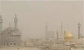 هوای قم در شرایط خطرناک قرار گرفت/ ادارات قم ساعت ۱۱ تعطیل می‌شوند