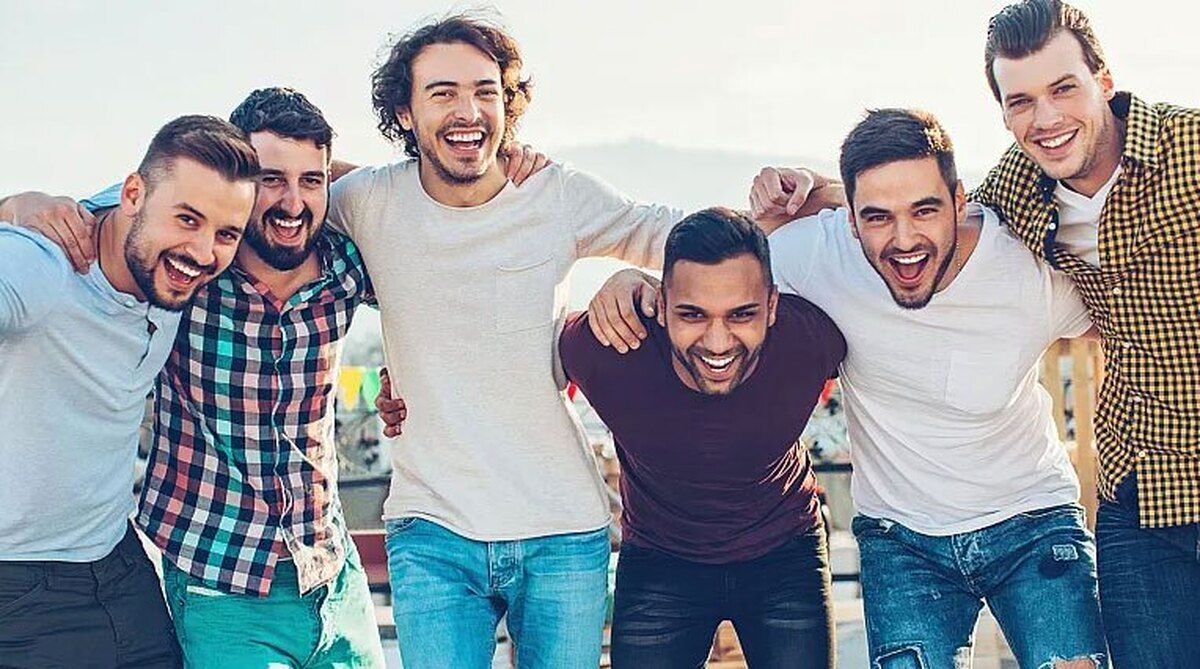 چرا هر روز تعداد دوستان صمیمی مردان کم و کمتر می‌شود؟
