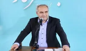 انتقاد از ترکی حرف زدن استاندار آذربایجان شرقی در جلسه رسمی؛ آقای استاندار «فارسی» سخن بگویید