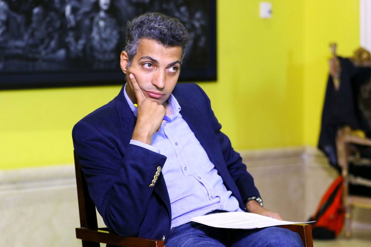 محبوبیت عجیب عادل فردوسیپور در دانشگاه شریف/ عکس