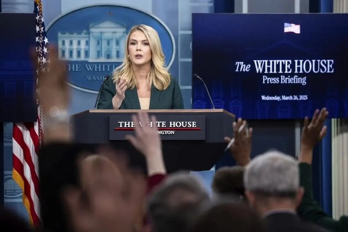 سخنگوی کاخ سفید: ترامپ می خواهد ایران دوباره «عادی» شود