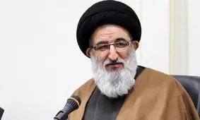 امام جمعه کرج: احتمال دارد که رییس‌جمهور ما در کاخ سفید هم نماز بخواند