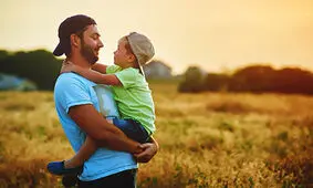یک پدر باید چه حرف هایی با پسر خود بزند؟