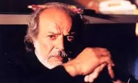 سفر در زمان؛ «ایرج قادری» در کنار پسرش «تورج قادری»؛ اواخر دهه 30 