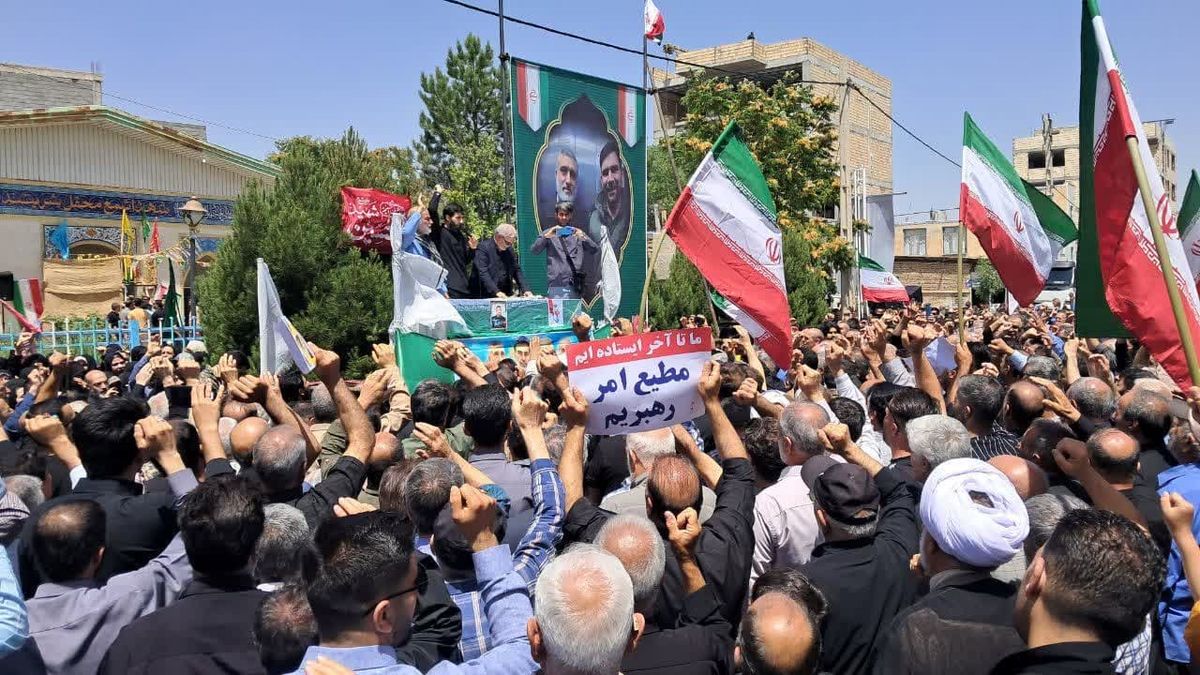 ۲ شهید سرافراز در شهرستانهای ابهر و خرمدره تشییع شدند