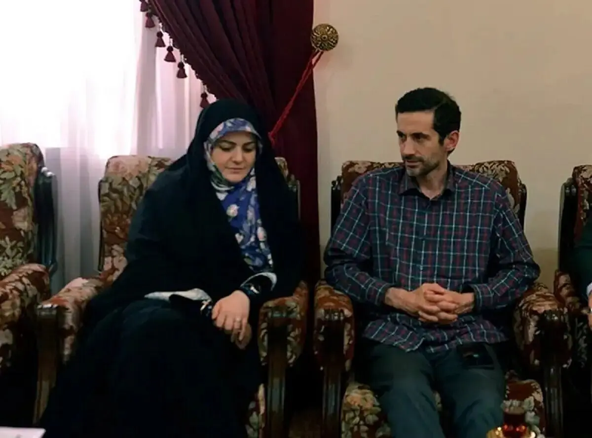 واکنش پسر پزشکیان به استعفای ظریف/ عکس

