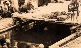 عکسی دیده‌نشده از یک نمایش «تخته‌حوضی» در عصر قاجار