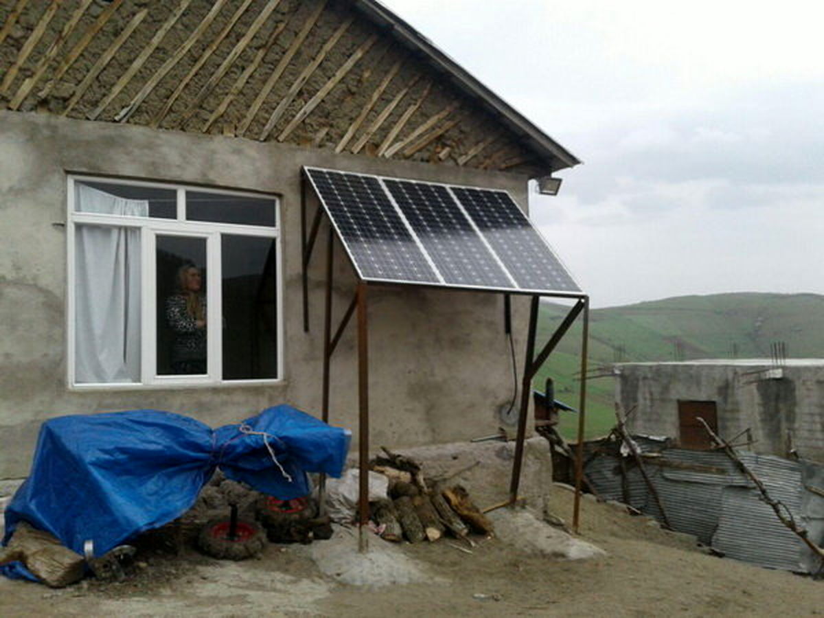 تسهیلات راه‌اندازی پنل‌های خورشیدی در روستاهای بوشهر پرداخت می‌شود