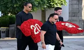 خاکسپاری ژوتا و برادرش در زادگاهش