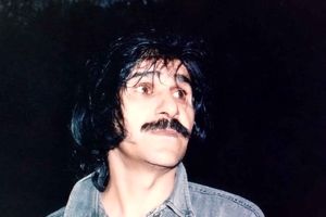 سفر در زمان؛ «حسین پناهی» در مراسم عروسی صادق آهنگران؛ سال 58