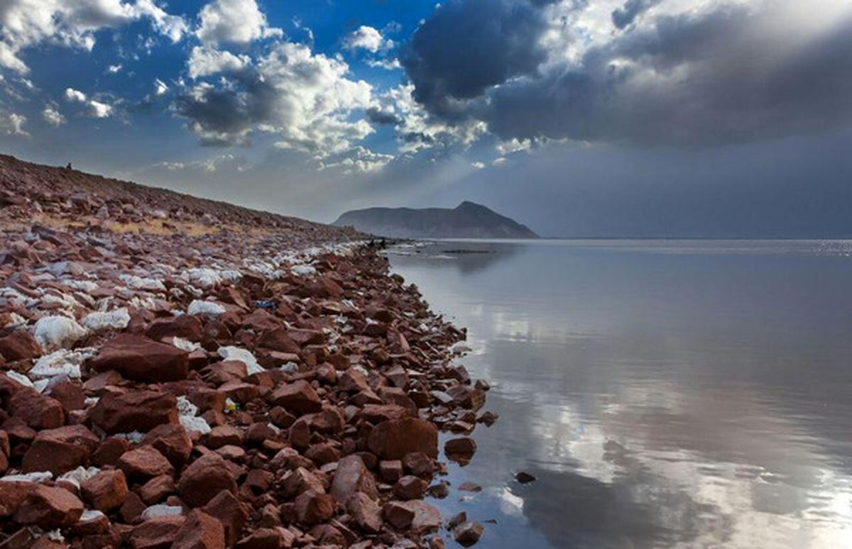 اولویت احیا دریاچه ارومیه، انتقال آب از تونل کانی سیب