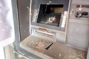 دستگیری عامل تخریب عابر بانک های لارستان