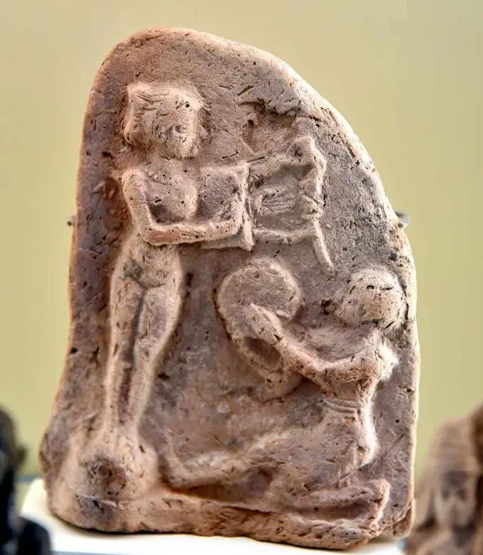 زنان در بین‌النهرین باستان چگونه زندگی و کار می‌کردند؟