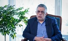 کرباسچی: ادبیات و مکان و زمان بیانیه جبهه اصلاحات ایراد دارد