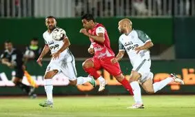 پایان بازی پرسپولیس 1 _ 1 ذوب آهن؛ رونمایی یک امتیازی از پرسپولیسِ گاریدو/ VAR بالاخره پاگشا شد