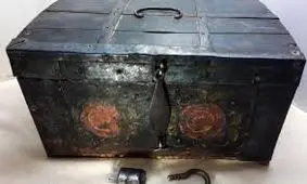 داستان راز صندوقچه‌ی مرد دوره‌گرد/ وقتی پاسخِ بی‌مهری، صندوقی از سخاوت است