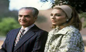 تحقیر همزمان فرح، رضاخان، شعر و موسیقی ایران توسط محمدرضا پهلوی!/ ویدئو