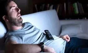 مضرات خوابیدن با تلویزیون روشن چیست؟