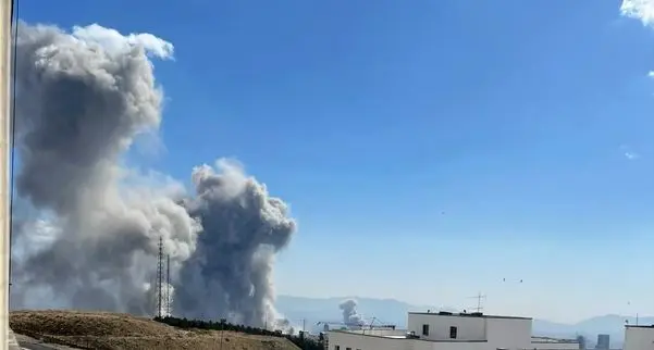 روز دوم حمله آمریکا و اسرائیل به ایران/ انفجار در نقاط مختلف تهران از ستاد کل نیروهای مسلح، قرارگاه ثارالله، فراجا تا سازمان اطلاعات فراجا/ فرودگاه مشهد مورد حمله قرار گرفت/ حمله هوایی به تبریز