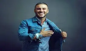 استقبال آرمین زارعی خواننده پاپ از علی منصوریان در کنسرت