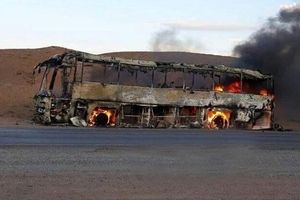 اتوبوس مسافربری مشهد - اردکان در آتش سوخت