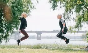حتی ورزش های ۲ دقیقه‌ای در هفته به افزایش طول عمر کمک می‌کند