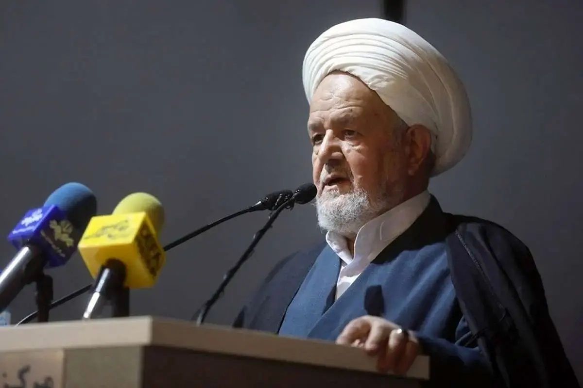 پس از اتفاقات اخیر در سیستم دفاعی امنیتی و حفاظت از مرز‌ها تجدیدنظر کنیم/ باید اشراف اطلاعاتی را افزایش دهیم / امروز با شرایطی مواجهیم که باید از تجربیات تاریخ اسلام استفاده کنیم