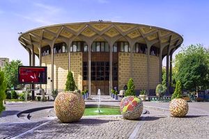  ظرفیت تئاتر شهرستان‌های تهران از پایتخت بیشتر است