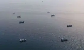 رویترز: ترافیک تنگه هرمز به پایین‌ترین سطح خود از ماه می تاکنون رسید

