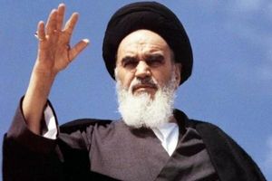 عکس‌هایی از امام خمینی (ره) که رسانه‌های خارجی چاپ کرده بودند/ ویدئو

