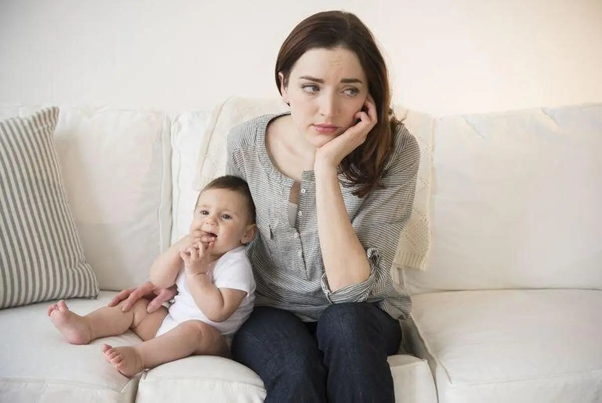به حرف‌های مادر افسرده گوش دهید/ ۱۵ درصد زنان بعد از زایمان افسرده می‌شوند
