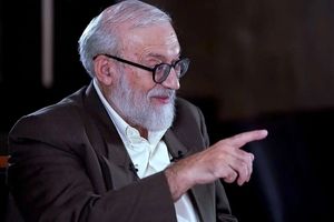 حمله جواد لاریجانی به اظهارات اخیر پزشکیان: تاسف برانگیز است