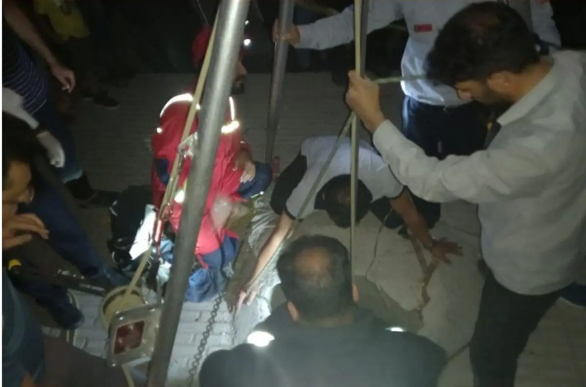 نجات جان یک پسربچه کرمانشاهی پس از سقوط در چاه