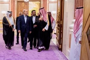 لاریجانی: همکاری‌های اقتصادی و امنیتی ایران و عربستان سازمان یافته‌تر گسترش می‌یابد

