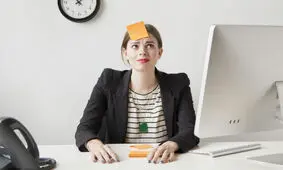 چرا خاطراتمان را فراموش می‌کنیم؟