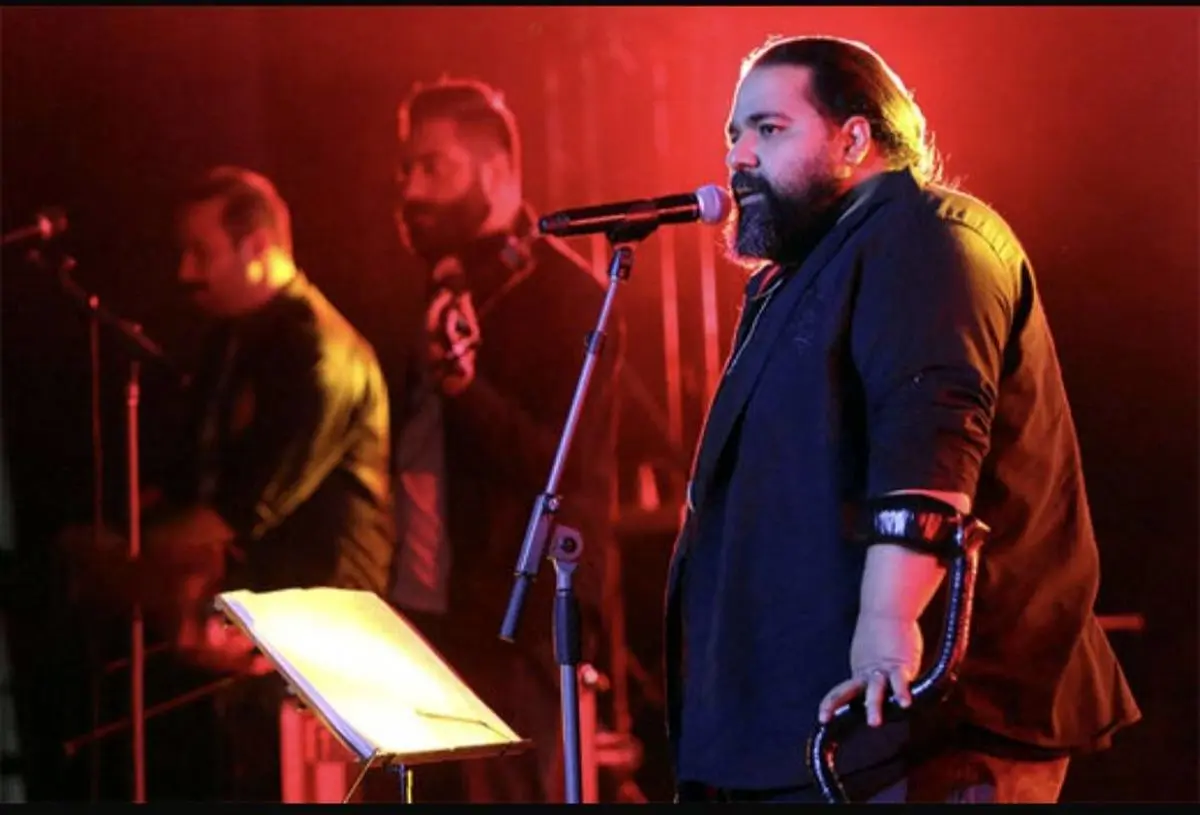  رضا صادقی برای سریال «اهلِ ایران» خواند/ ویدئو