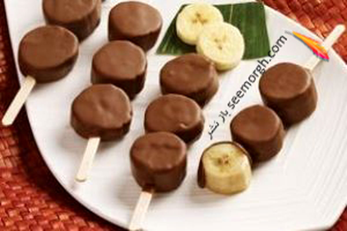 تزیین میوه با شکلات، یک میوه آرایی خوشمزه برای شب یلدا 1400