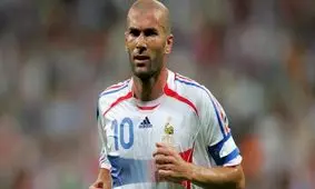 بهترین بازیکنان تاریخ فوتبال با شماره پیراهن ۱۰ بر اساس آمار، عملکرد و افتخاراتشان/ تصاویر
