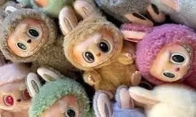 دزدان نقاب‌دار شبانه ۷ هزار دلار عروسک لبوبو را به سرقت بردند/ ویدئو