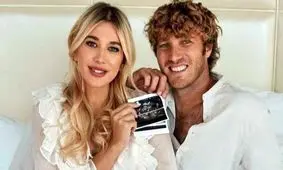 کسب درآمد بازیگر ایتالیایی از عکس‌های دخترش/ او دادگاهی شد!

