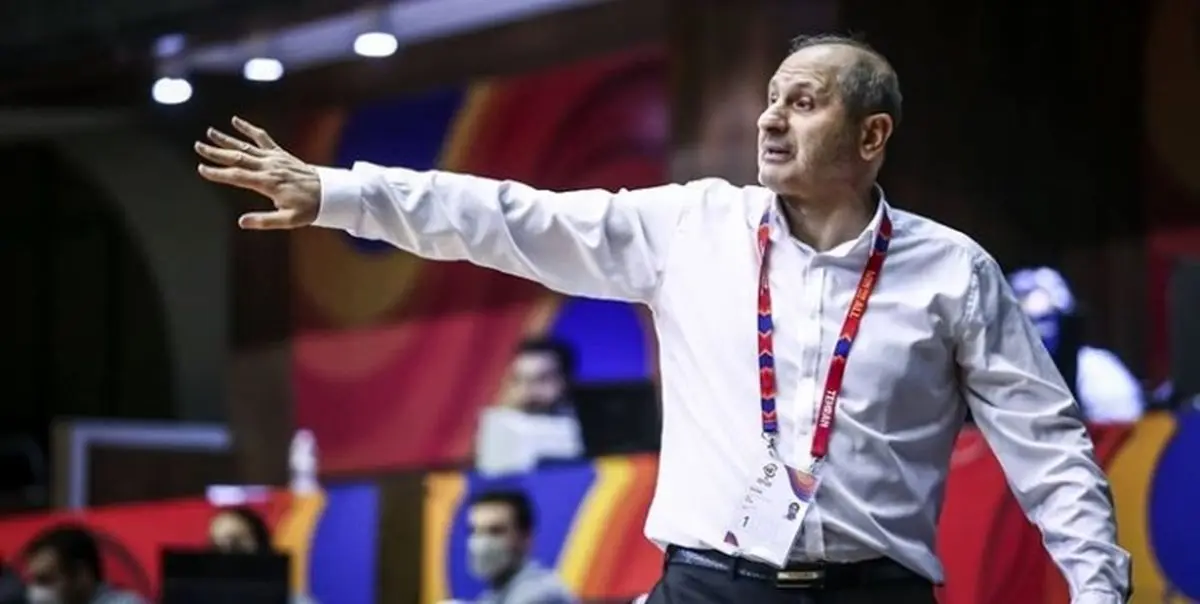 هاشمی: حق الناس گردنم است و باید بهترین بازیکنان را به تیم‌ملی دعوت کنم