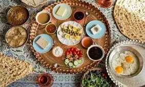 مصرف مواد قندی‌ و‌ شیرین در وعده‌ افطار را کاهش دهید