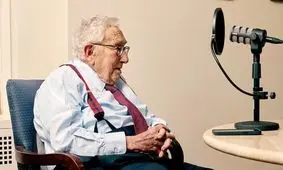 سرنوشت بشریت بستگی به کنار آمدن آمریکا و چین دارد / در موقعیت کلاسیک قبل از جنگ جهانی قرار داریم