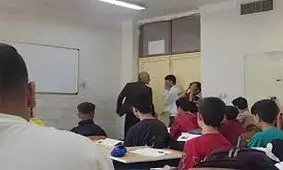 ضرب‌وشتم ۳ دانش‌آموز توسط معلم کرمانشاهی/ ویدئو